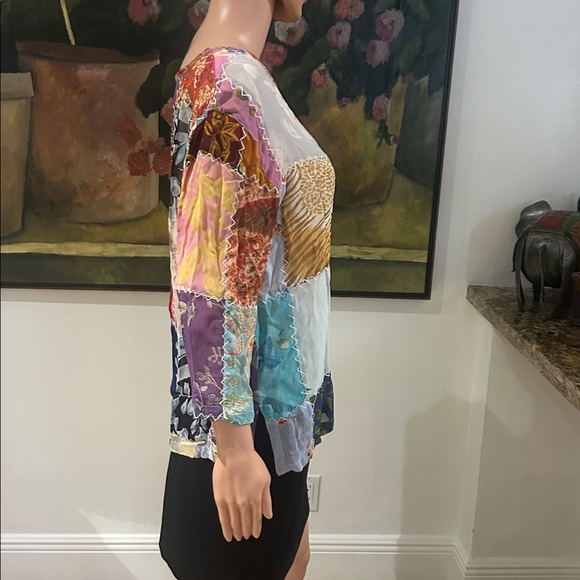 Sacred Threads patchwork top - Picture 3 of 6